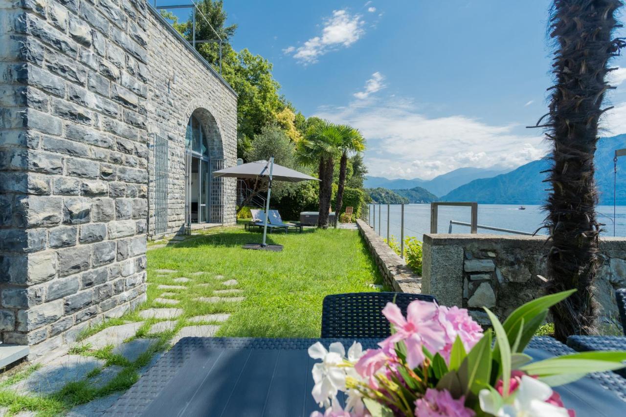 Villa Sasso on Lake Como by RentAllComo Sala Comacina Esterno foto