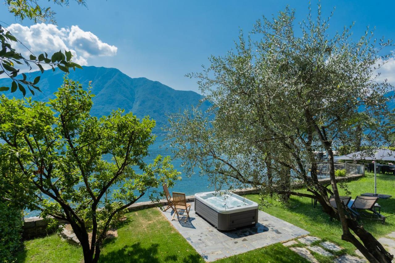 Villa Sasso on Lake Como by RentAllComo Sala Comacina Esterno foto
