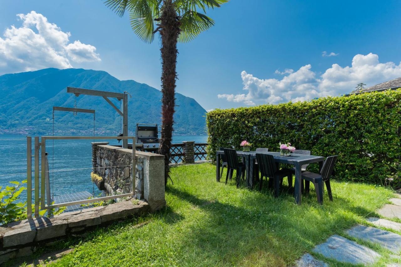 Villa Sasso on Lake Como by RentAllComo Sala Comacina Esterno foto