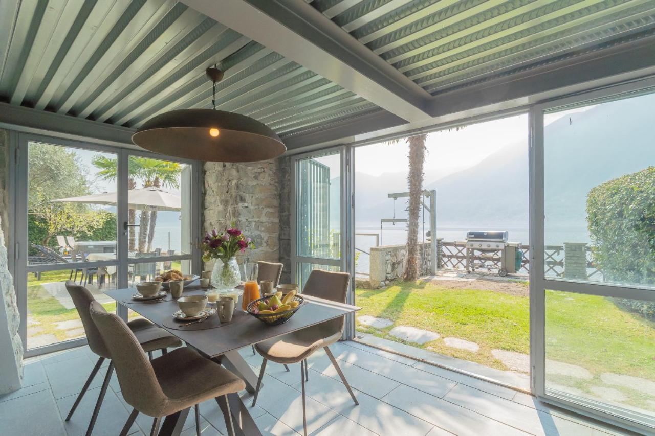 Villa Sasso on Lake Como by RentAllComo Sala Comacina Esterno foto